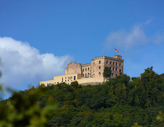 Stiftung Hambacher Schloss